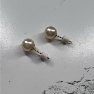 Solid 14k gold stamped pearl earrings